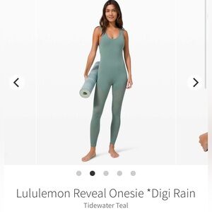 Lululemon Reveal Onesie - DigiRain - Size 6